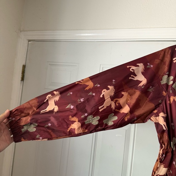NWT PRINCESS HIGHWAY burgundy red cactus western horse printed windbreaker rain - Picture 4 of 8